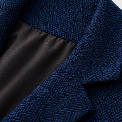 Bregenz-gilet – detail visgraatweefsel en kraag